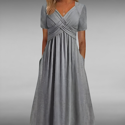 Ebba™ | Elegant Kjole med Flatterende Passform