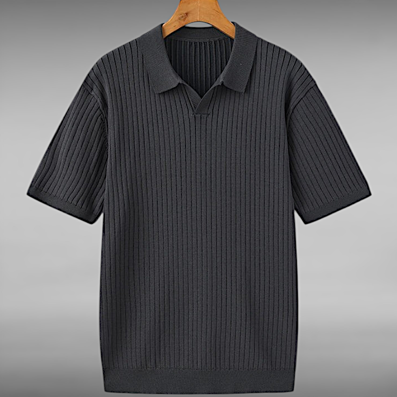 Thomas™ | Kjenn den subtile luksusen av en ribbestrikket polo