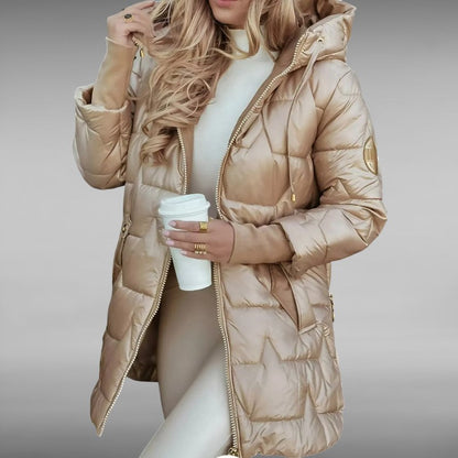 Alva™ | Lettvattert jakke med hette