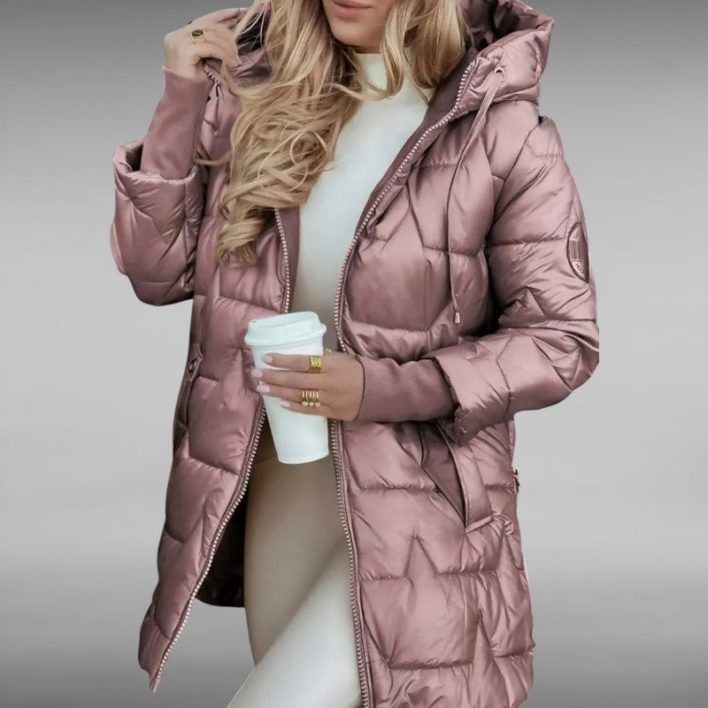 Alva™ | Lettvattert jakke med hette